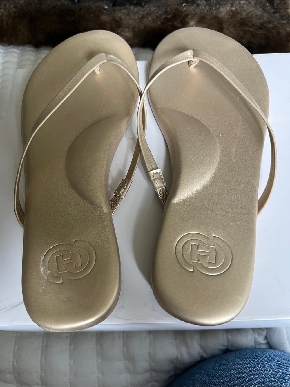Women’s Metallic Champagne Thong Sandals with Embossed Logo
